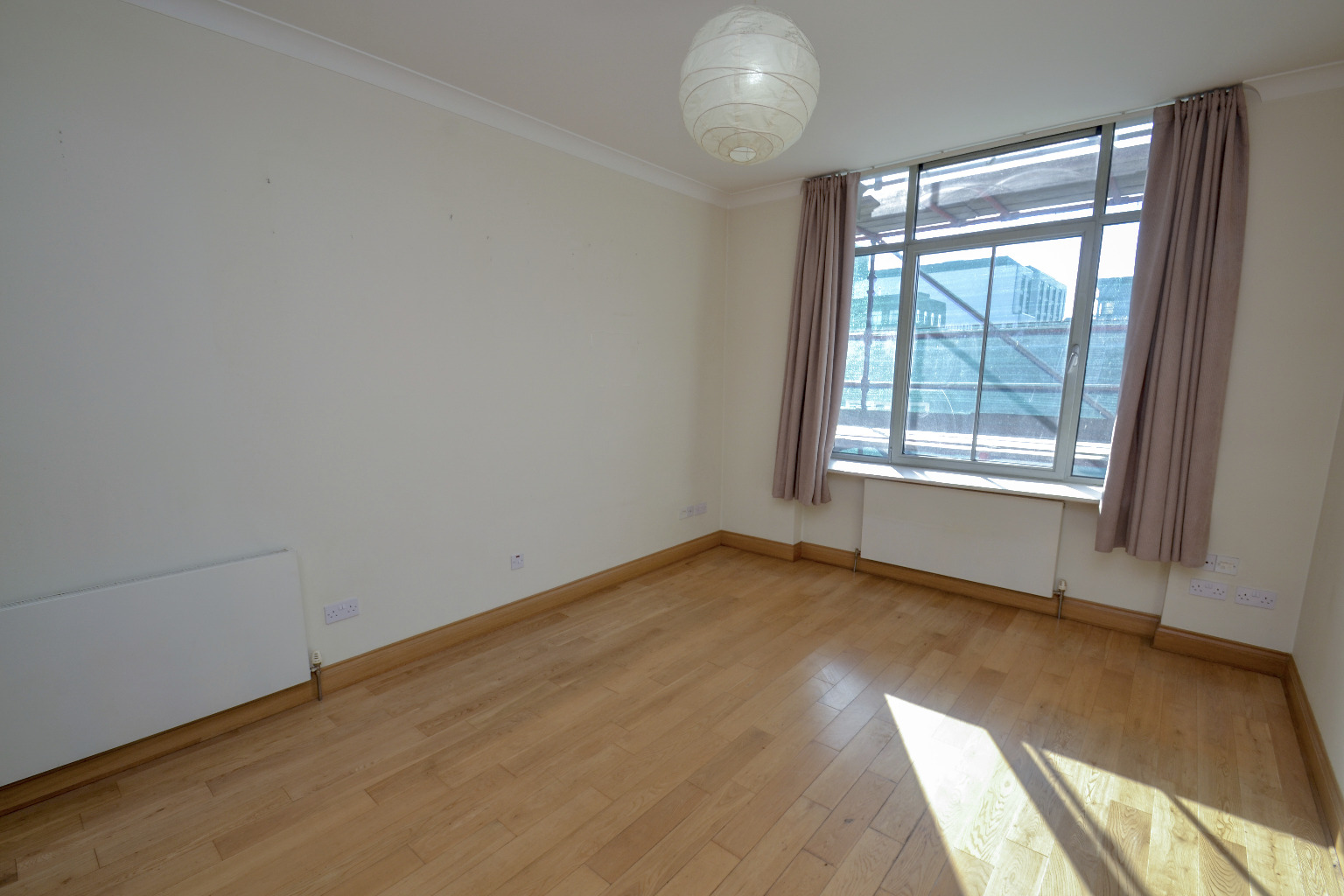 1 bed flat for sale in Hutcheson Street, Glasgow  - Property Image 3