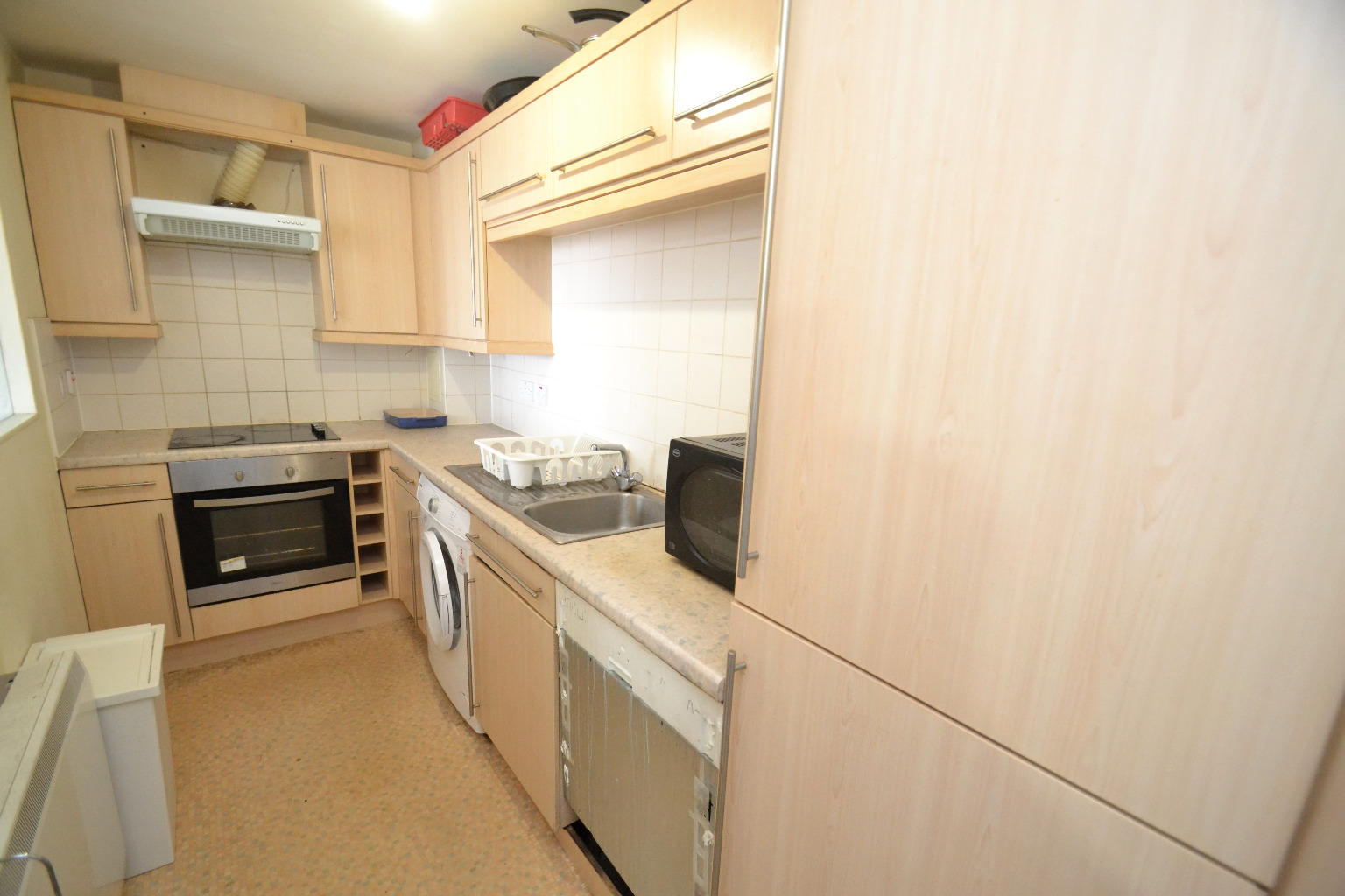 2 bed flat for sale in Wallace Street  - Property Image 5