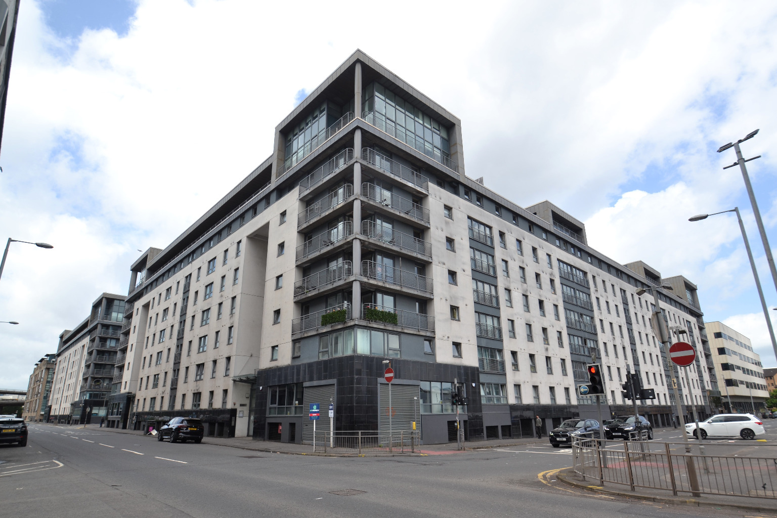 2 bed flat for sale in Wallace Street  - Property Image 16