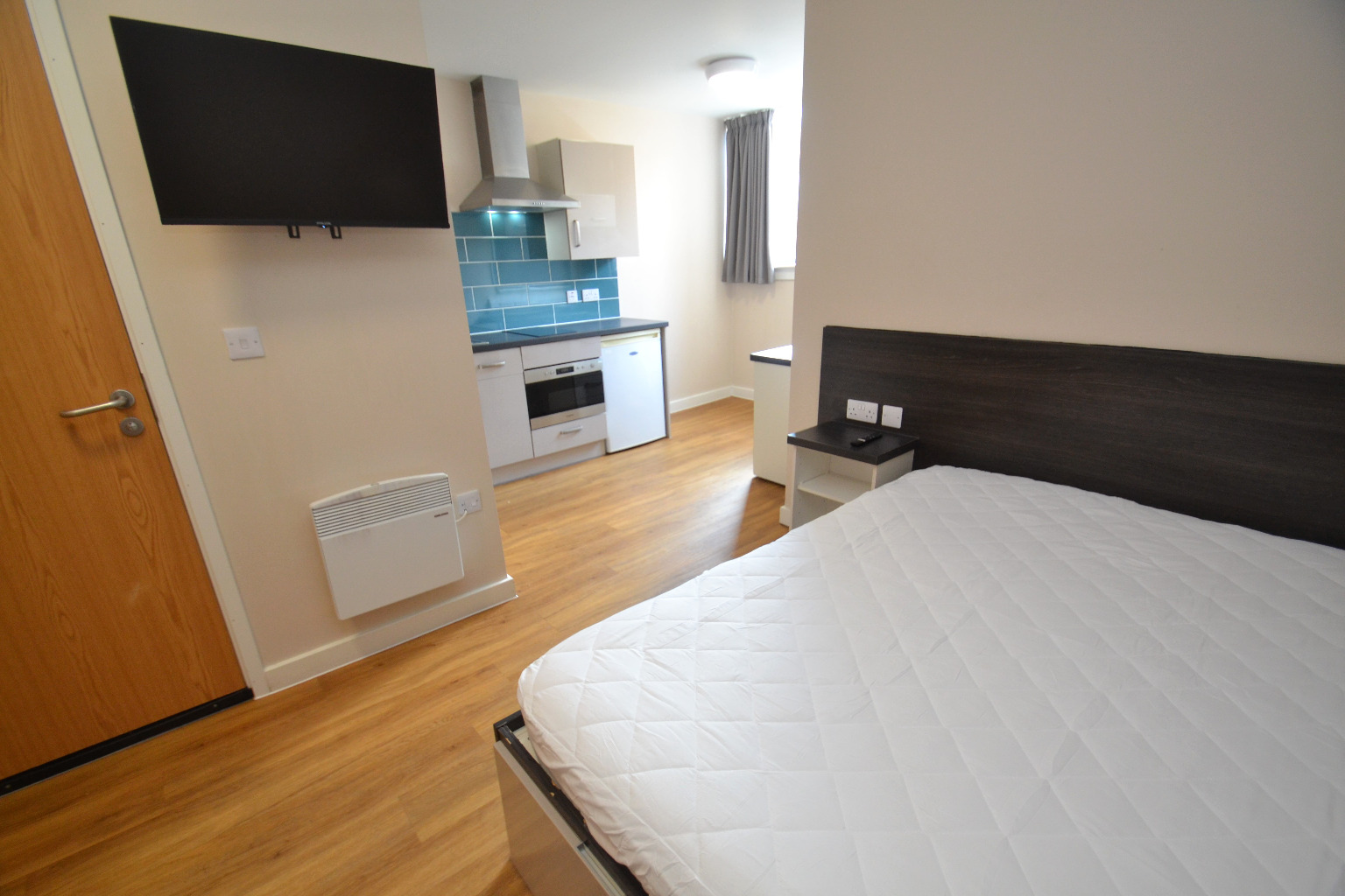 1 bed studio flat for sale in Bath Street  - Property Image 2