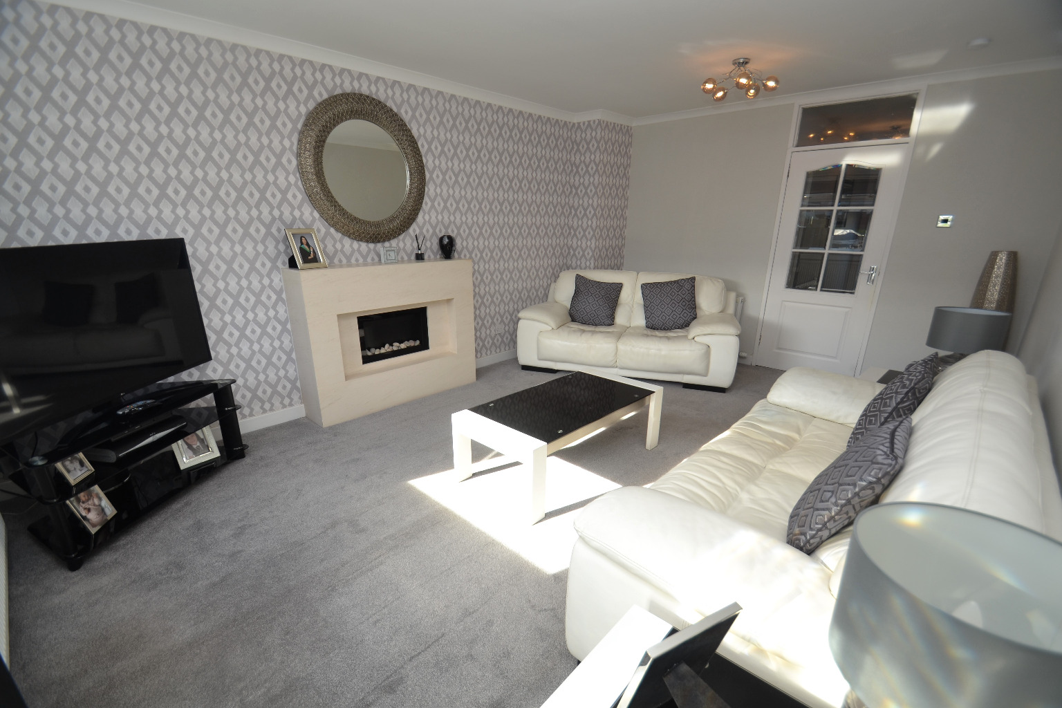 2 bed end of terrace house for sale in Hardridge Place  - Property Image 3