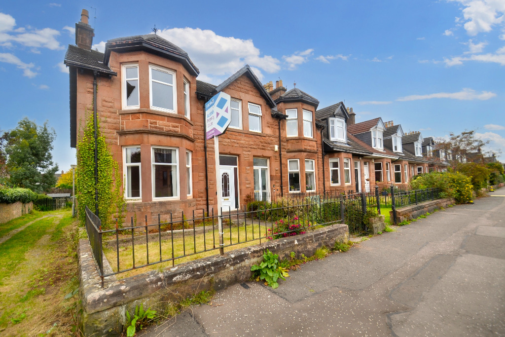 3 bed end of terrace house for sale in Cromarty Avenue, Glasgow  - Property Image 1