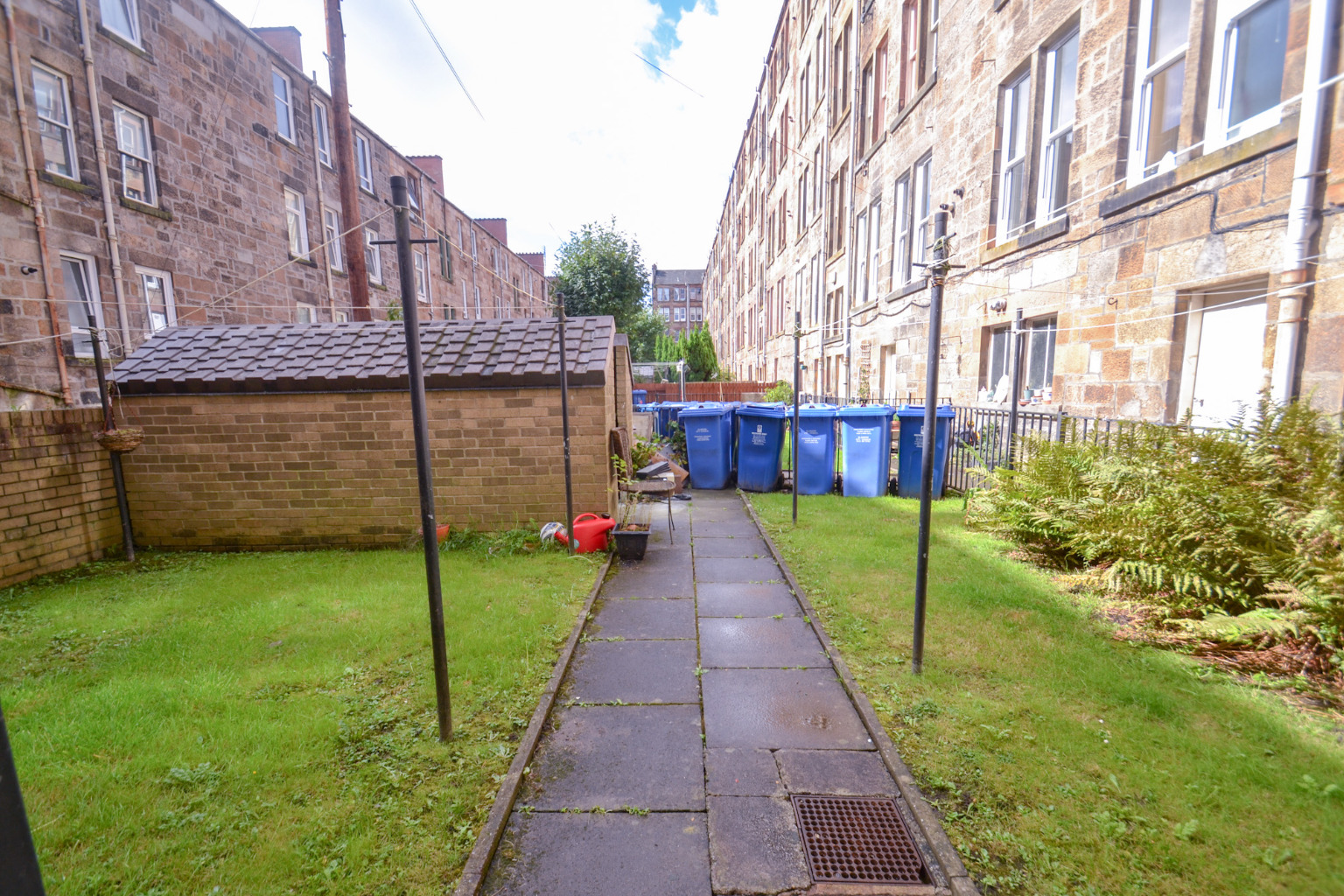 2 bed flat to rent in Cumming Drive  - Property Image 13