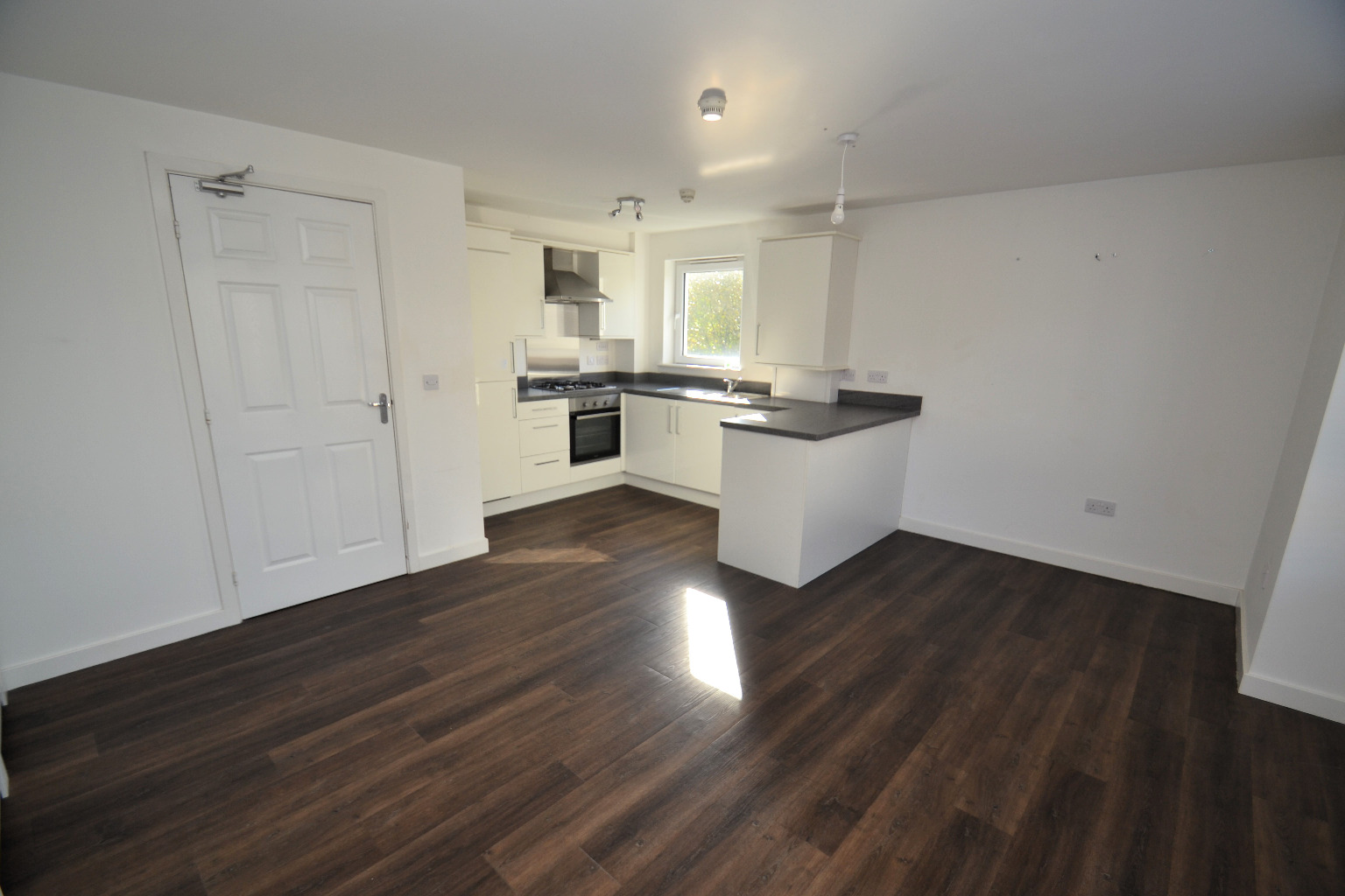 2 bed flat for sale in Northwood Close, Glasgow  - Property Image 3