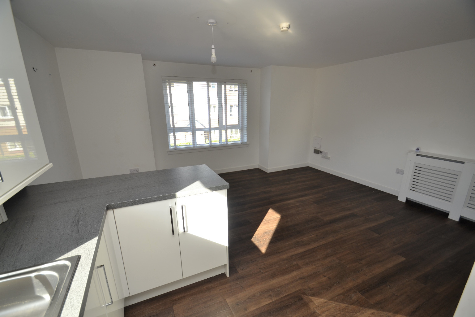 2 bed flat for sale in Northwood Close, Glasgow  - Property Image 6