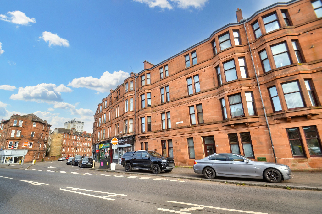 1 bed flat for sale in Holmlea Road, Glasgow  - Property Image 1