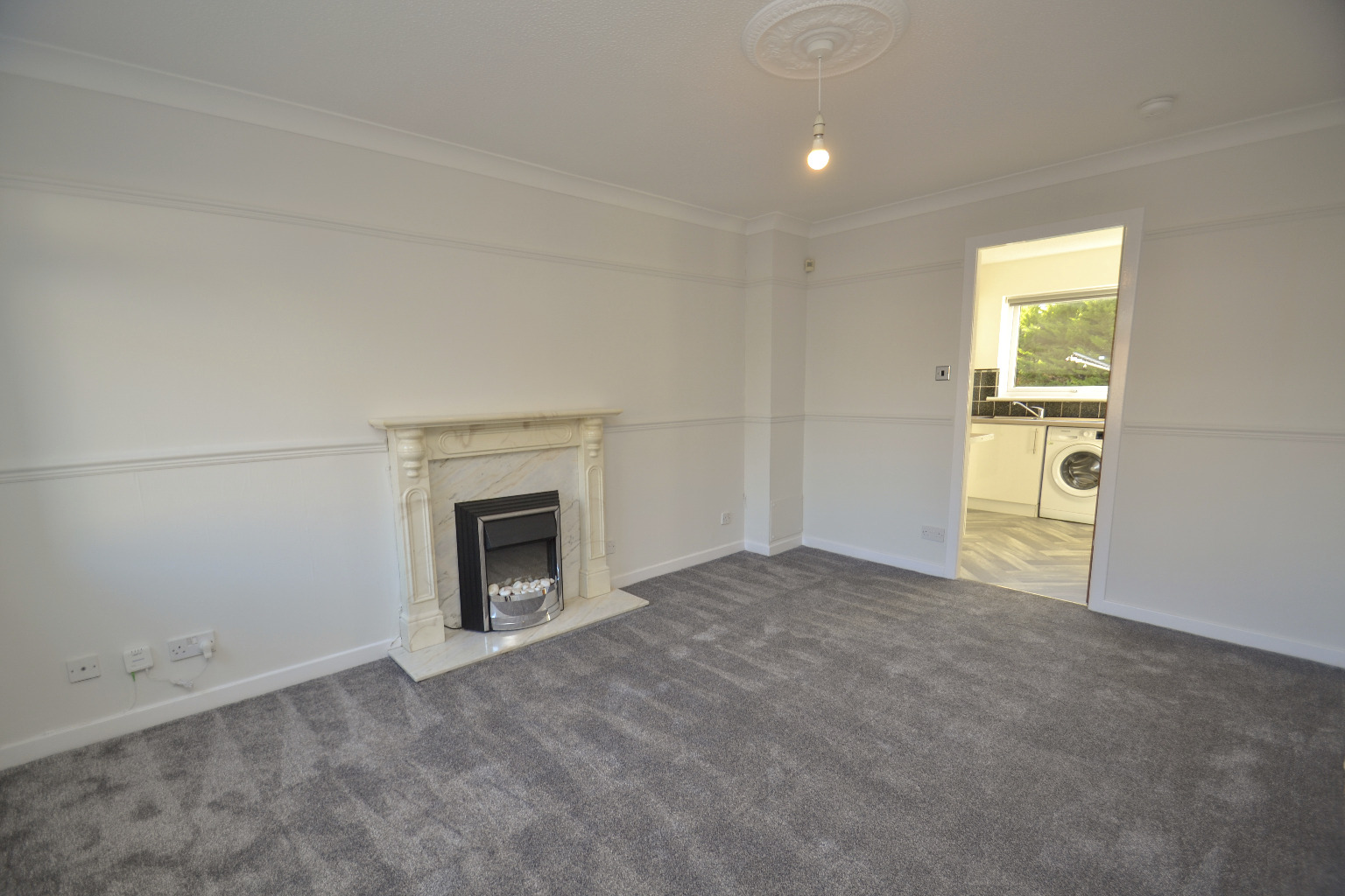 2 bed semi-detached house for sale in Ravenscraig Drive, Glasgow  - Property Image 2