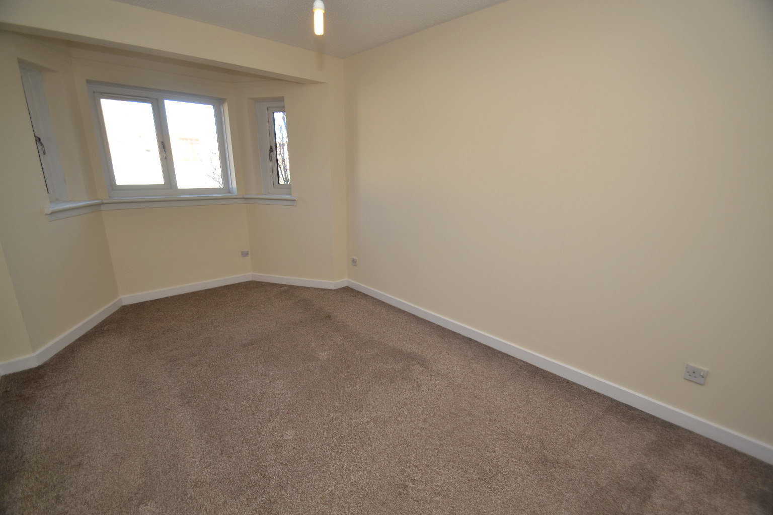 2 bed flat for sale in Landressy Place, Glasgow  - Property Image 7