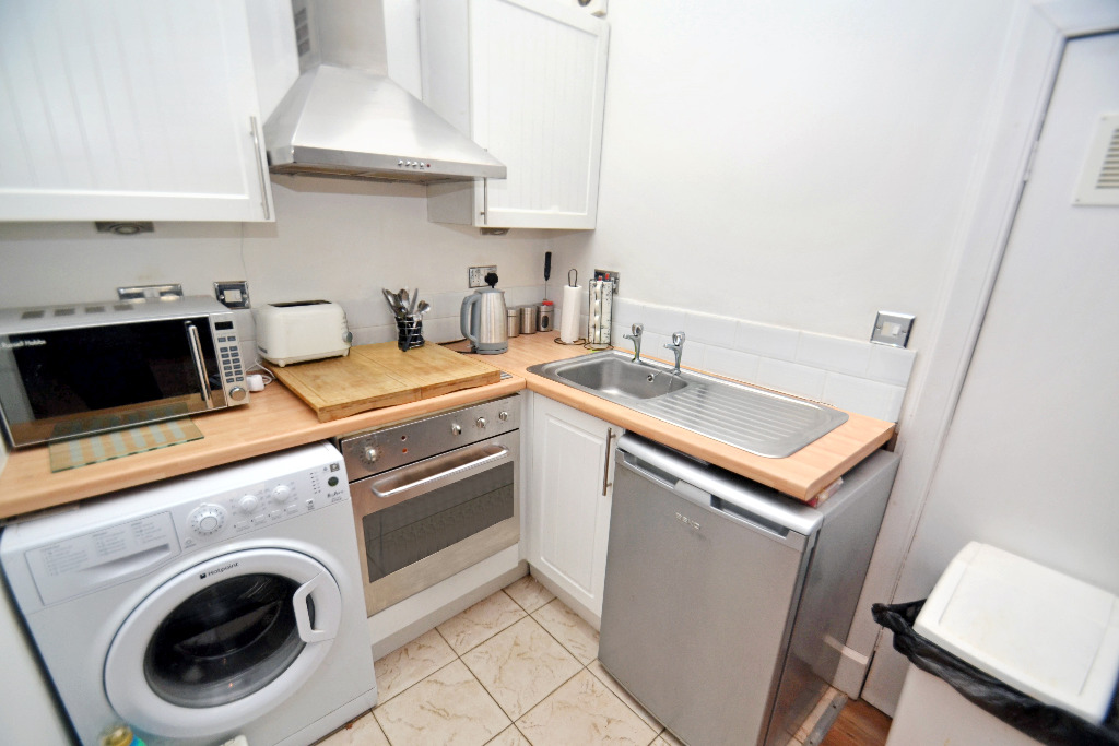 1 bed flat for sale in Langside Avenue, Glasgow  - Property Image 4