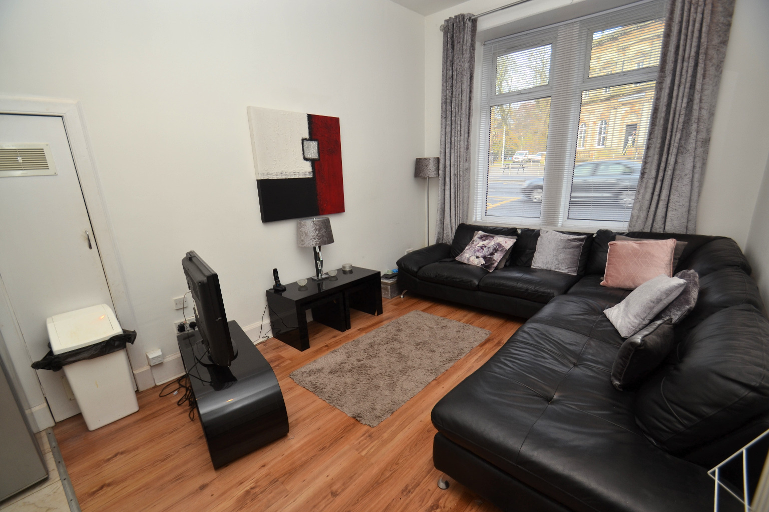 1 bed flat for sale in Langside Avenue, Glasgow  - Property Image 3