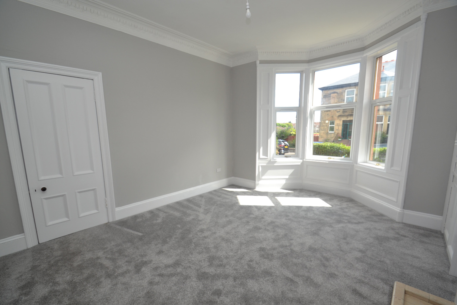 3 bed terraced house for sale in Ravenswood Drive, Glasgow  - Property Image 4