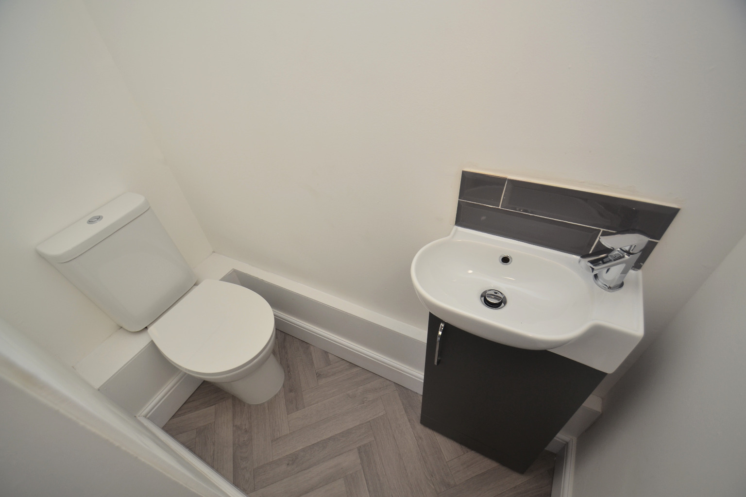 3 bed terraced house for sale in Ravenswood Drive, Glasgow  - Property Image 15