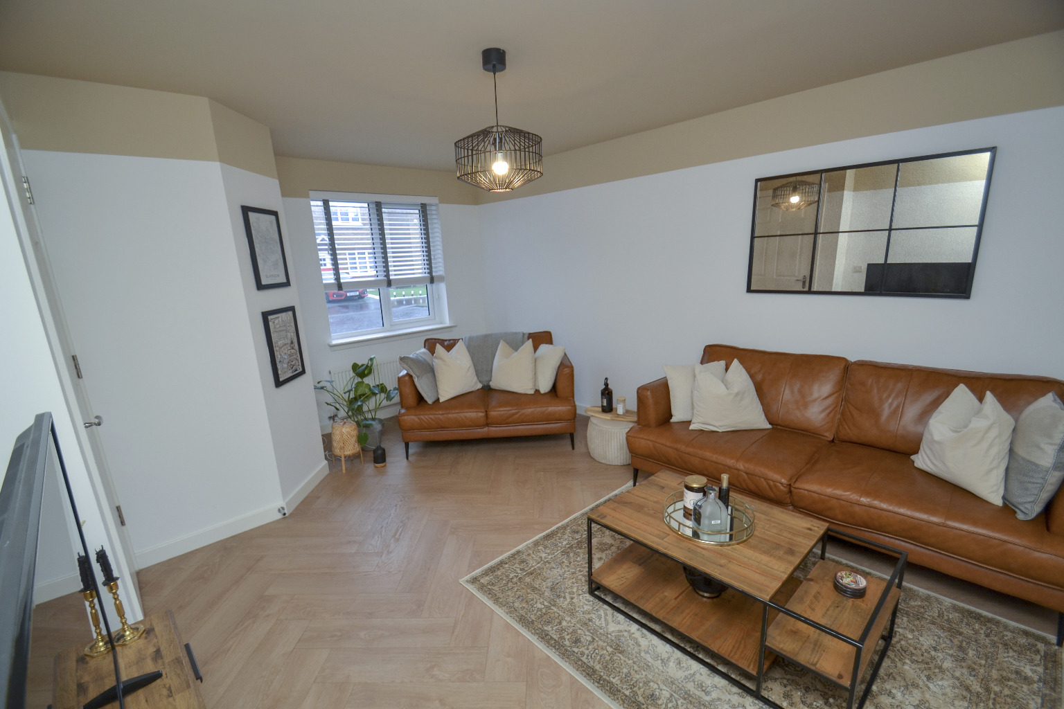 3 bed semi-detached house for sale in Penny Crescent, Glasgow  - Property Image 4