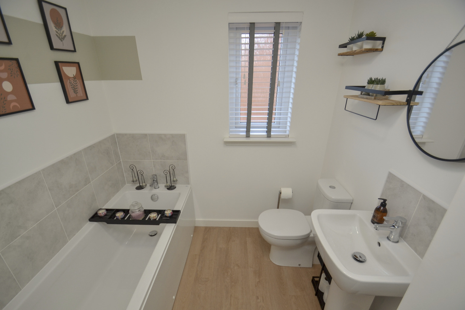 3 bed semi-detached house for sale in Penny Crescent, Glasgow  - Property Image 19