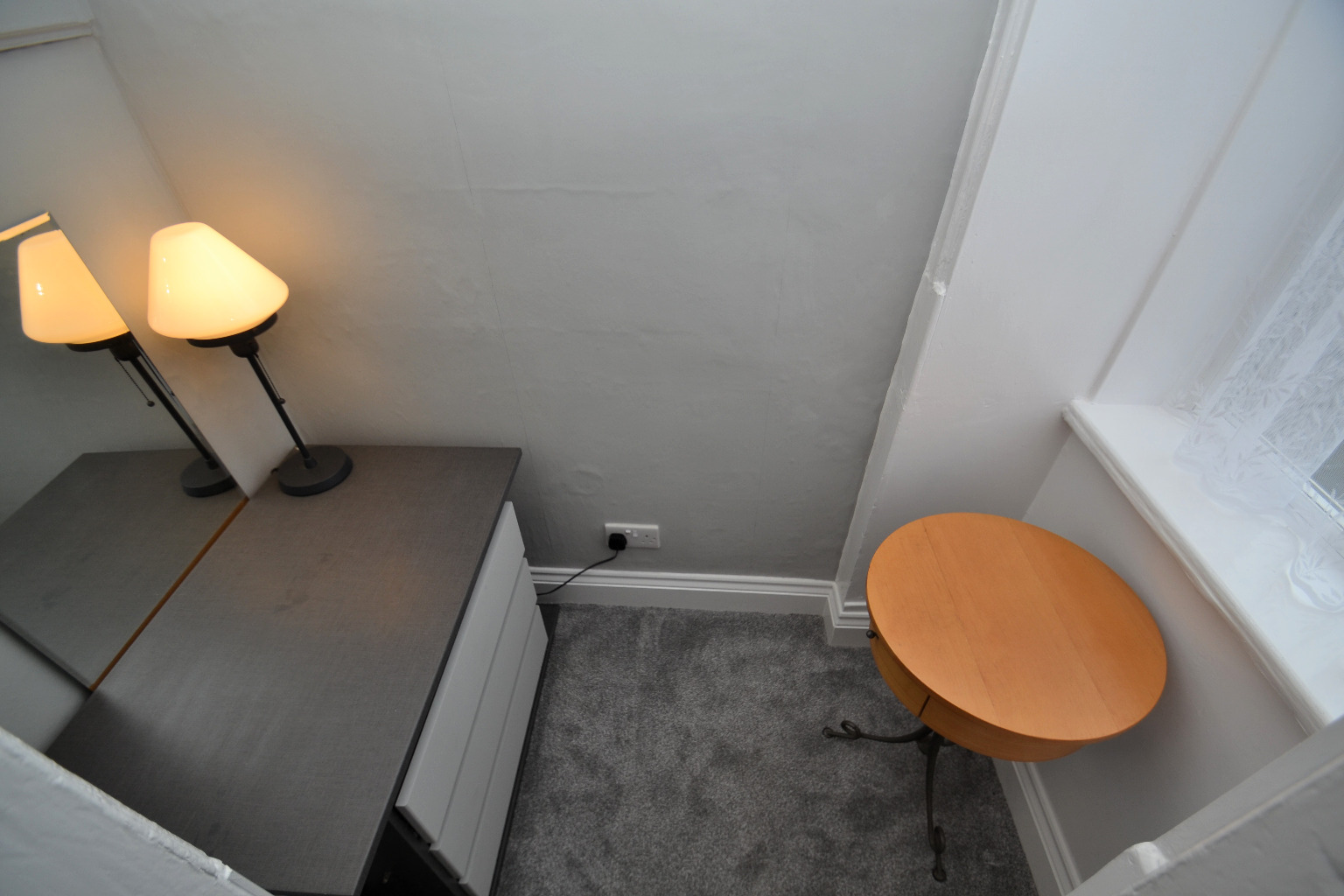 2 bed flat for sale in Kings Park Road, Glasgow  - Property Image 15