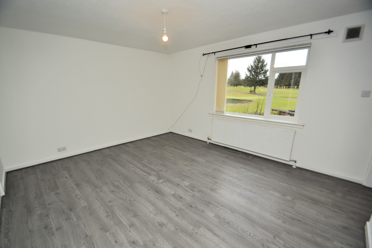 3 bed bungalow to rent in East Renfrewshire Golf Club, Newton Mearns  - Property Image 3