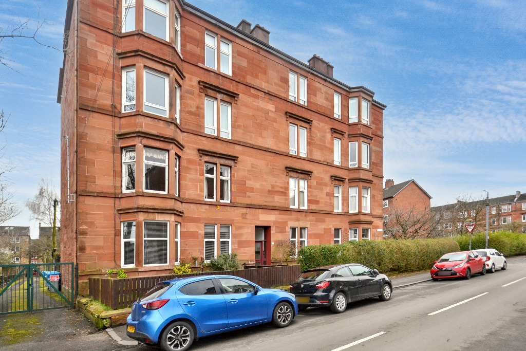 2 bed flat for sale in Lochleven Road, Glasgow  - Property Image 1