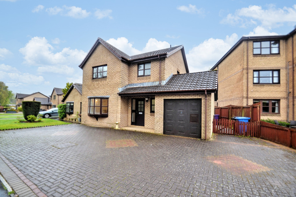 3 bed detached house for sale in Springkell Gardens, Glasgow  - Property Image 1