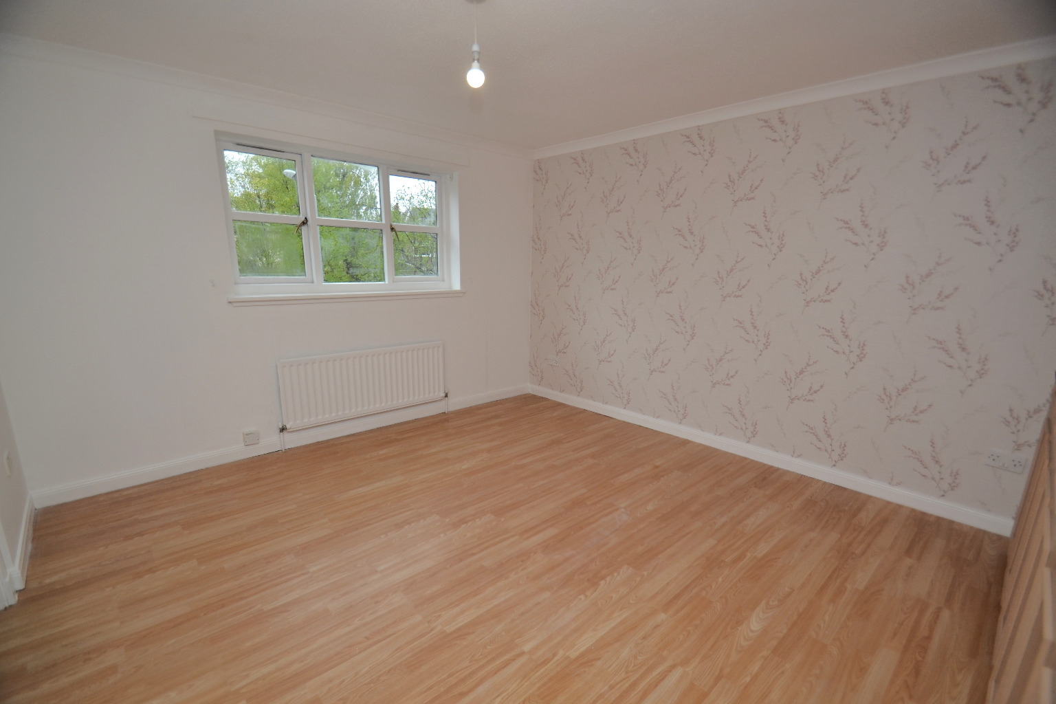 3 bed detached house for sale in Springkell Gardens, Glasgow  - Property Image 12
