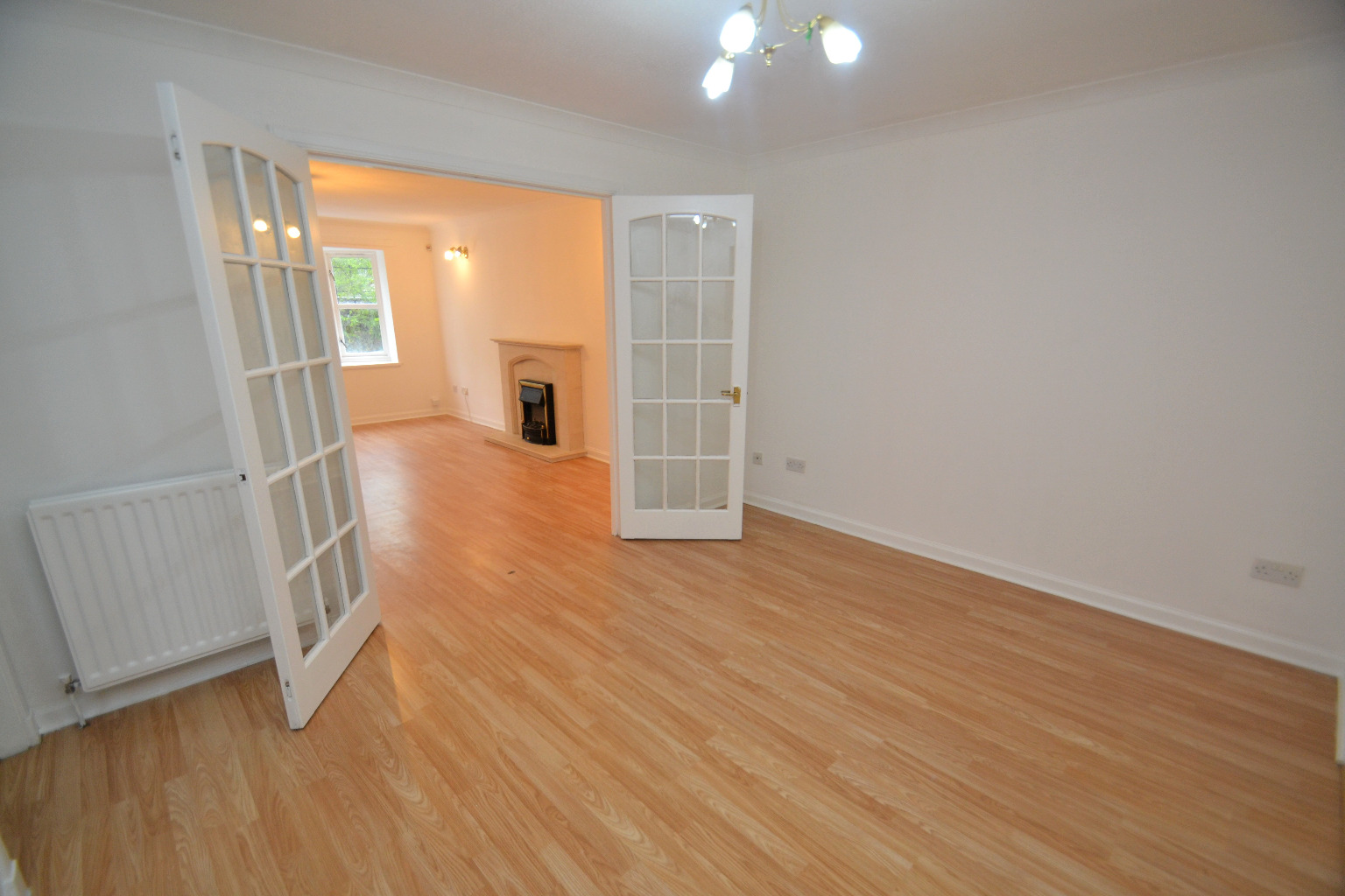3 bed detached house for sale in Springkell Gardens, Glasgow  - Property Image 7