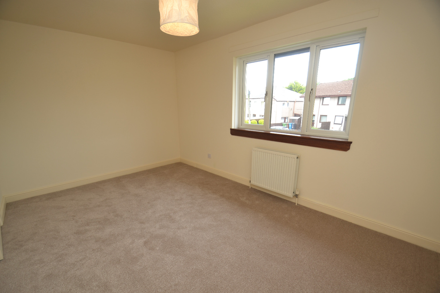 3 bed flat to rent in Aikenhead Road, Glasgow  - Property Image 6