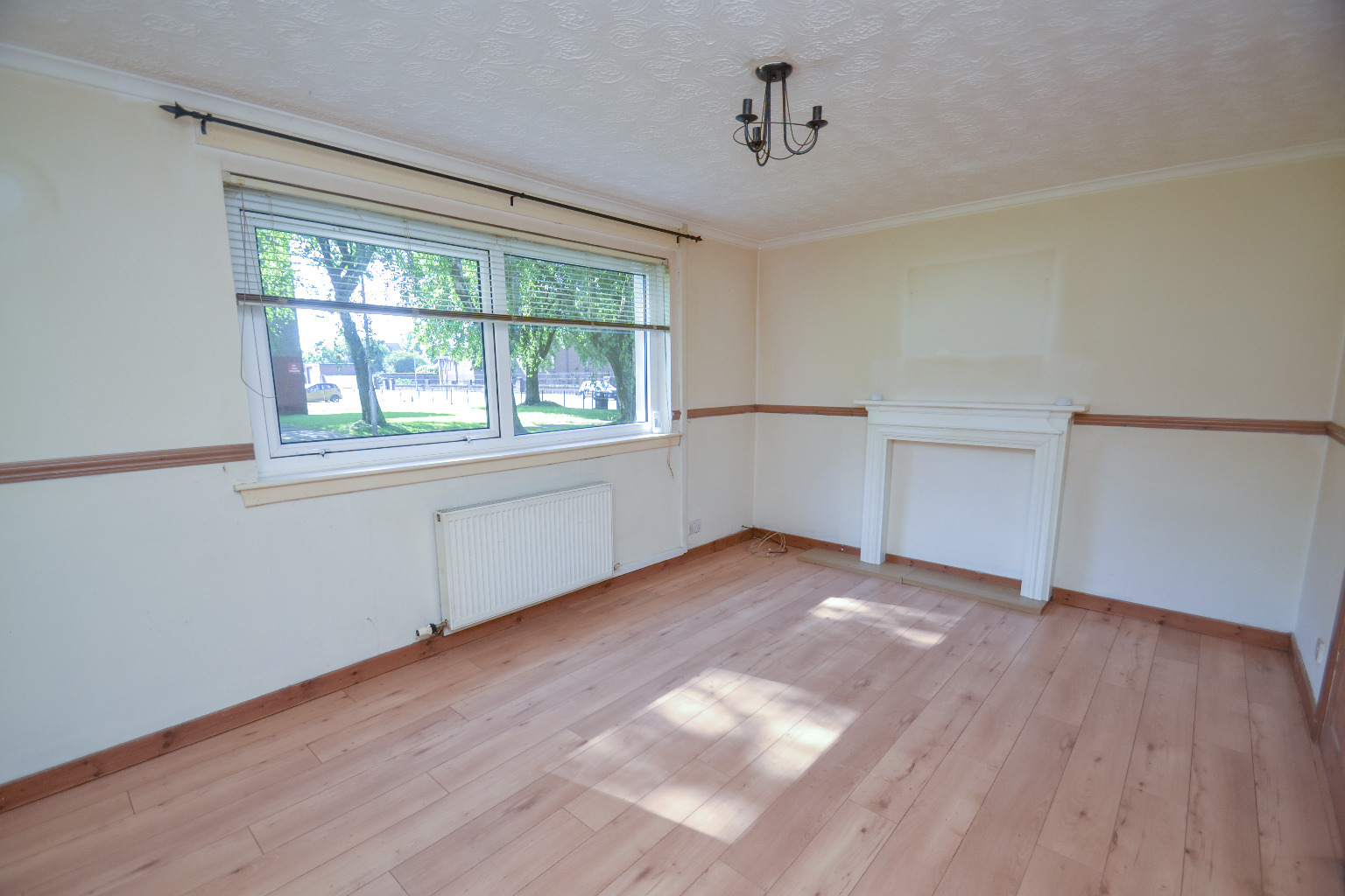 2 bed flat for sale in Mossvale Street, Paisley  - Property Image 3