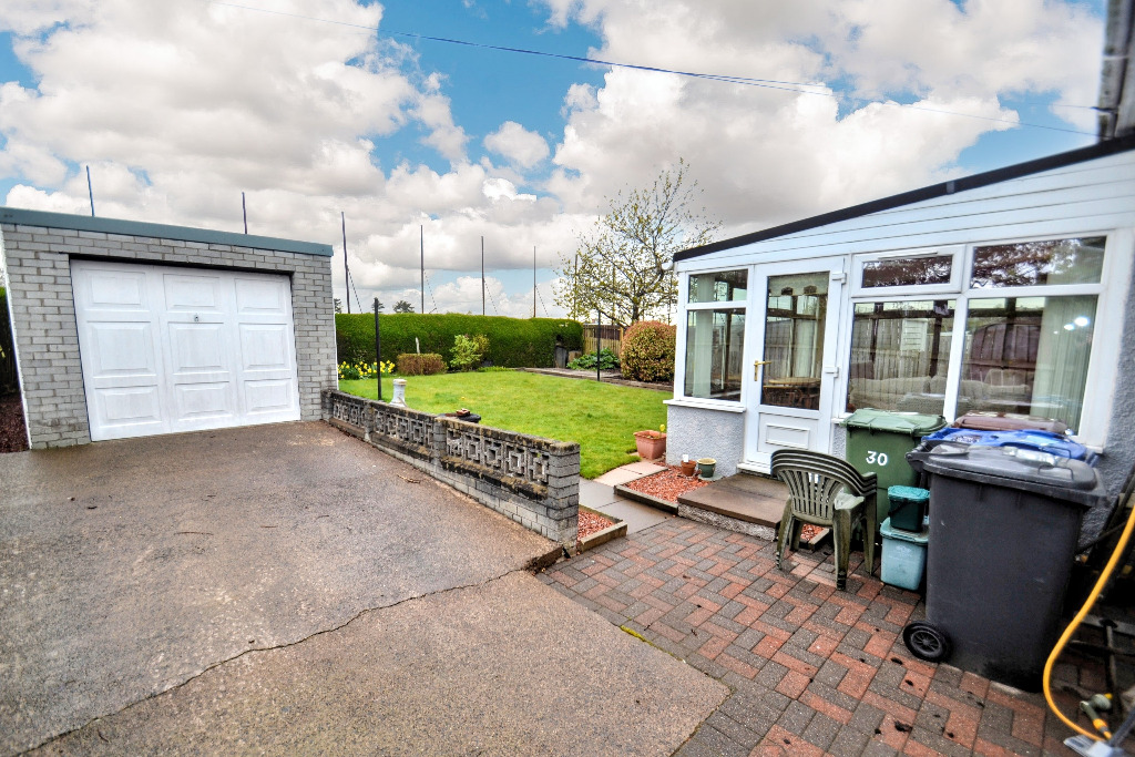 3 bed detached bungalow for sale in Duchray Drive, Paisley  - Property Image 25