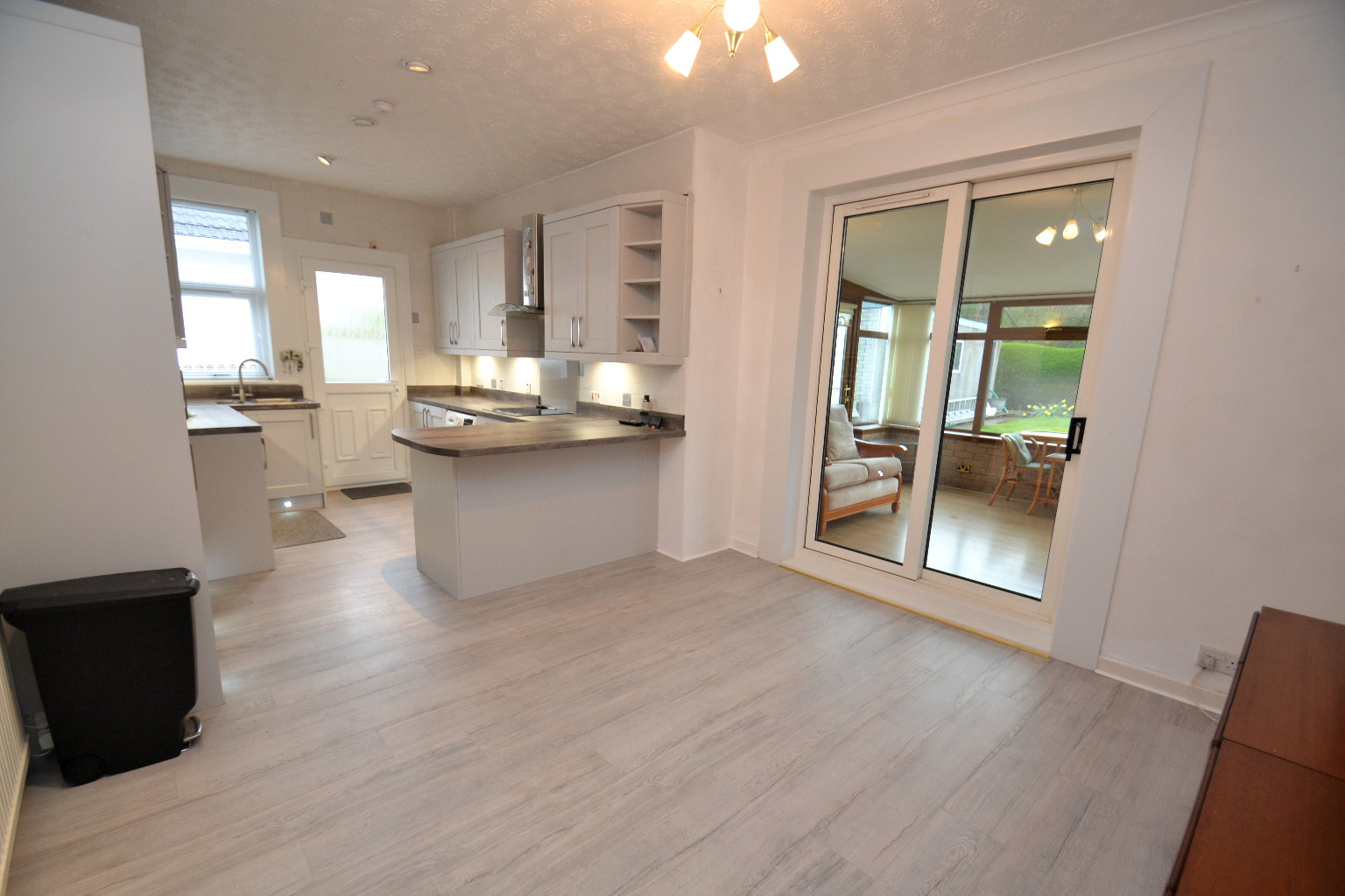 3 bed detached bungalow for sale in Duchray Drive, Paisley  - Property Image 7