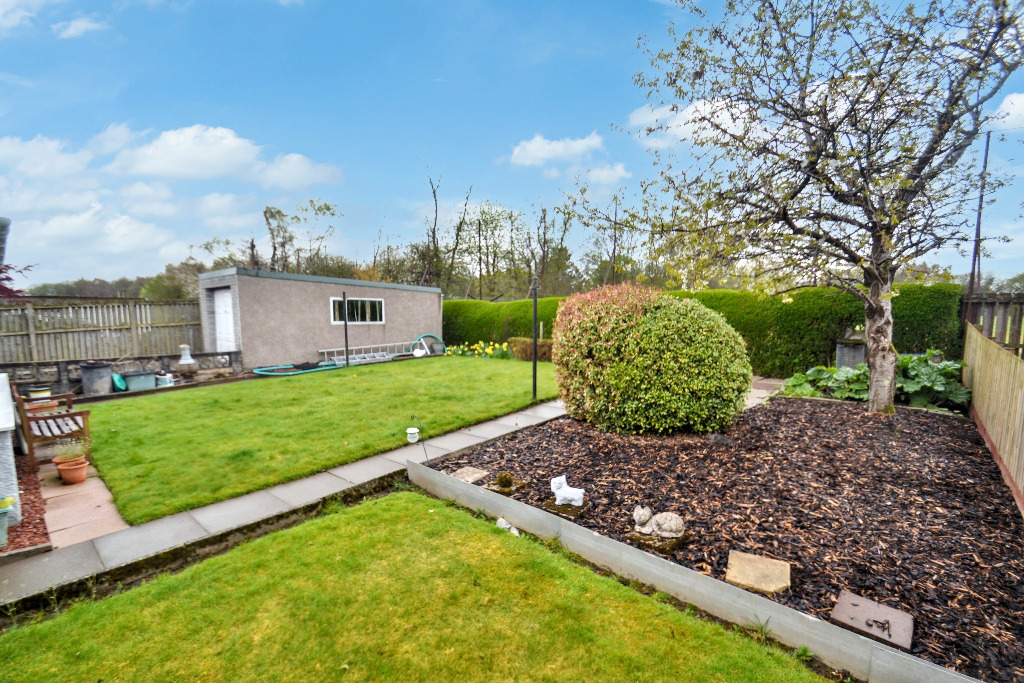 3 bed detached bungalow for sale in Duchray Drive, Paisley  - Property Image 21