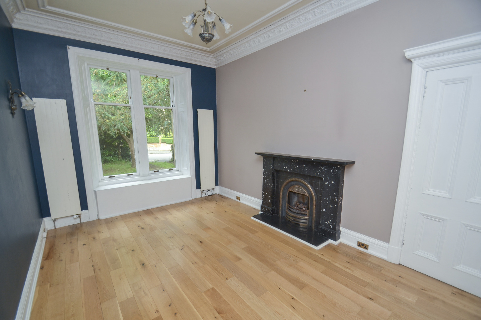 5 bed link detached house for sale in Newark Drive, Glasgow  - Property Image 14
