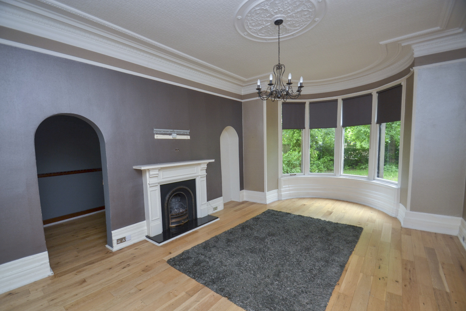 5 bed link detached house for sale in Newark Drive, Glasgow  - Property Image 6