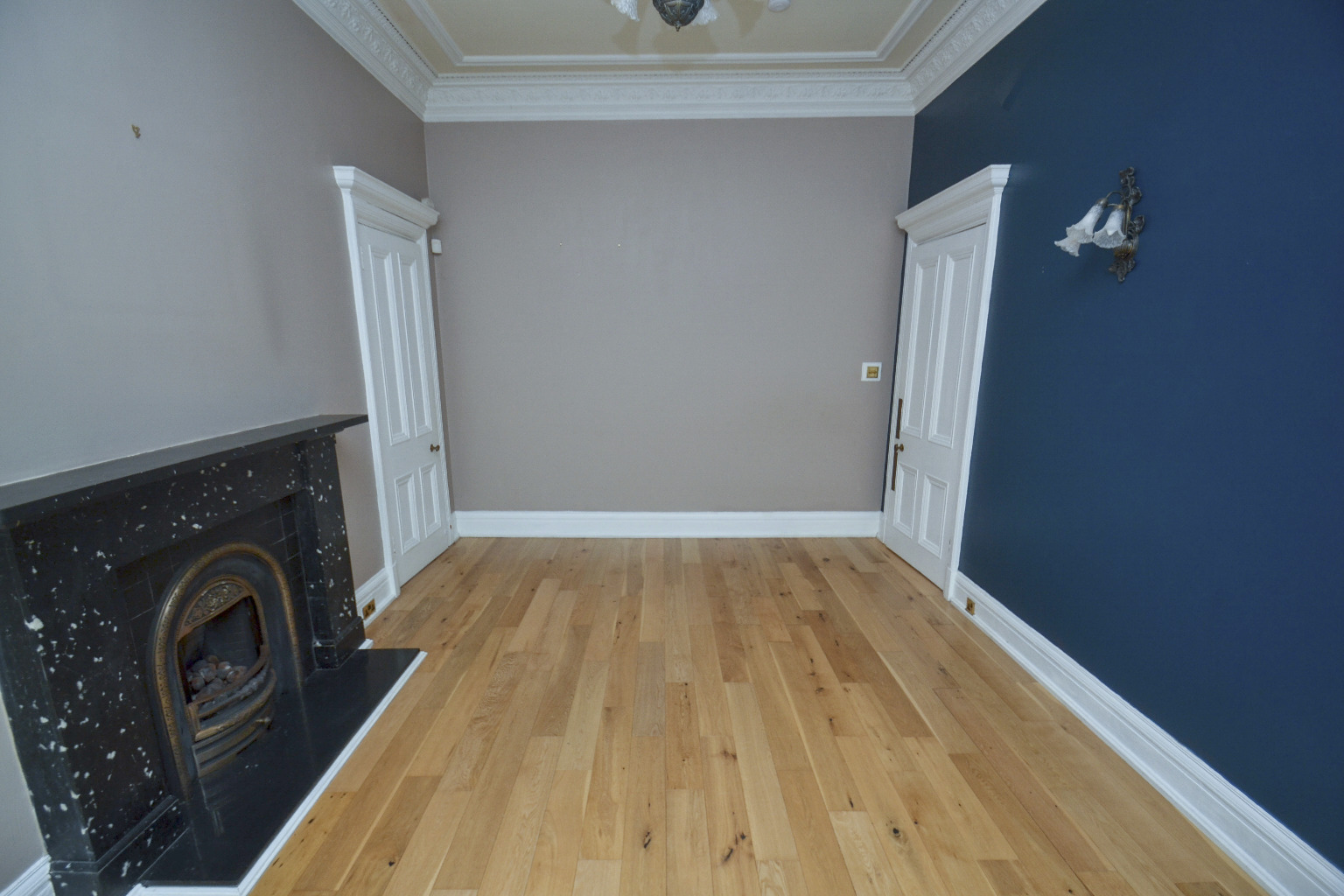 5 bed link detached house for sale in Newark Drive, Glasgow  - Property Image 15