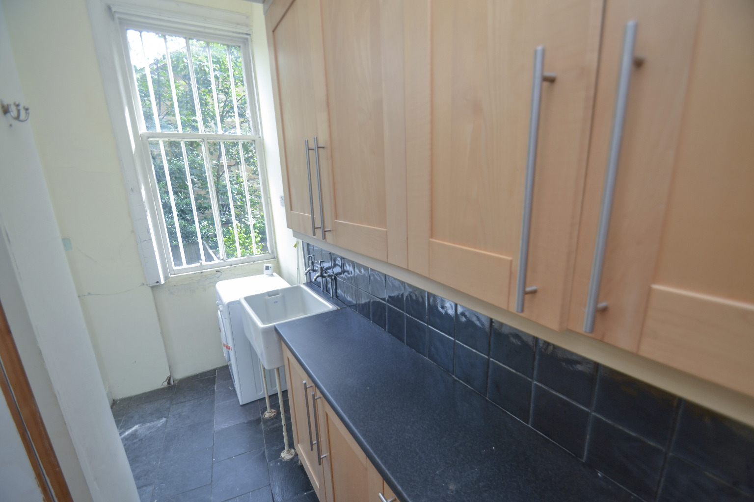 5 bed link detached house for sale in Newark Drive, Glasgow  - Property Image 13