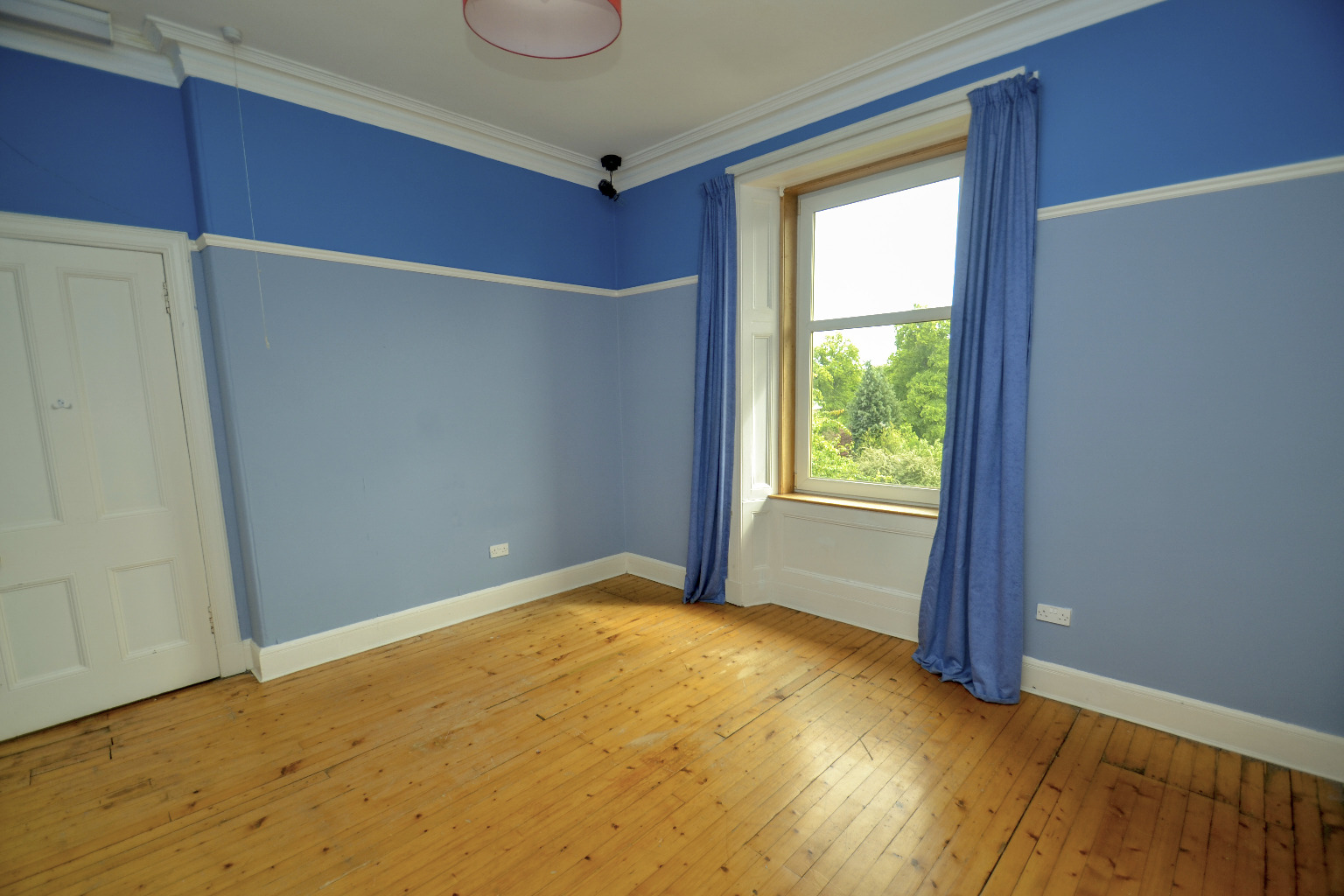 5 bed link detached house for sale in Newark Drive, Glasgow  - Property Image 30