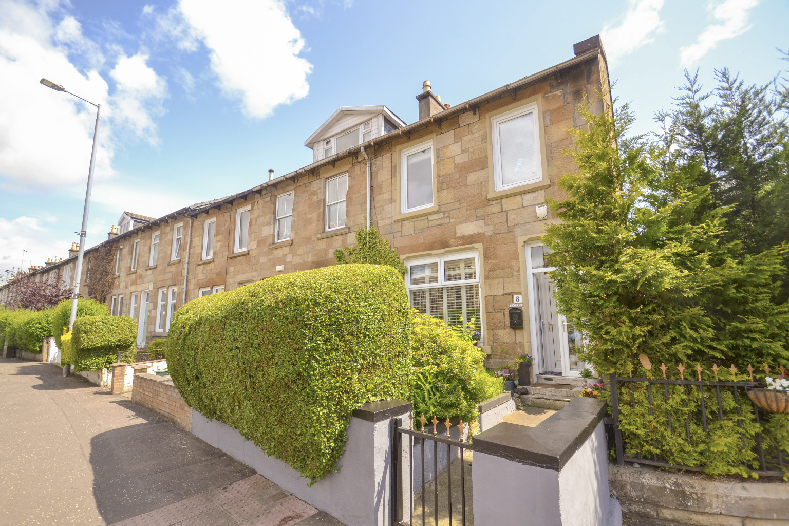 2 bed end of terrace house for sale in Prospecthill Road, Glasgow, G42