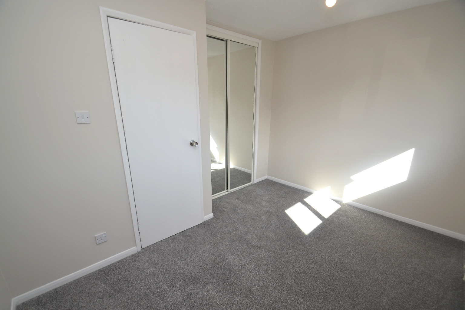 2 bed terraced house for sale in Berwick Place, Glasgow  - Property Image 14