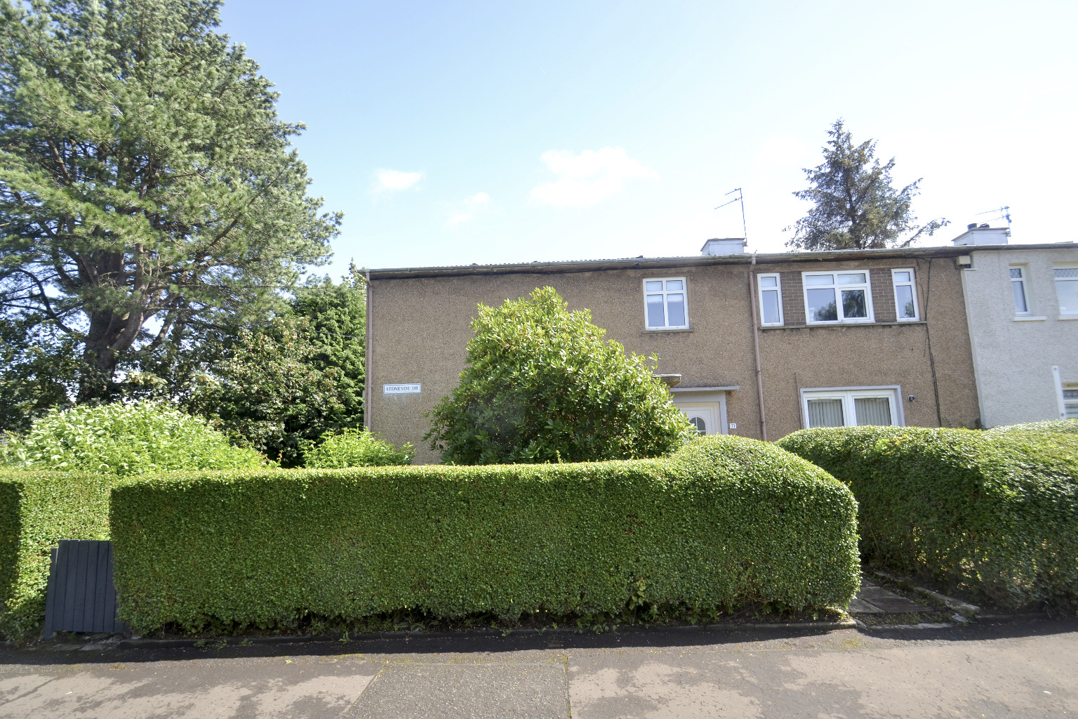 3 bed flat for sale in Stoneside Drive, Glasgow, G43