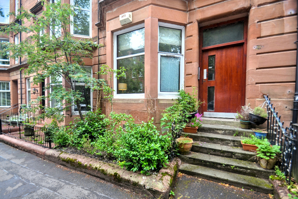 1 bed flat for sale in Edgemont Street, Glasgow  - Property Image 2