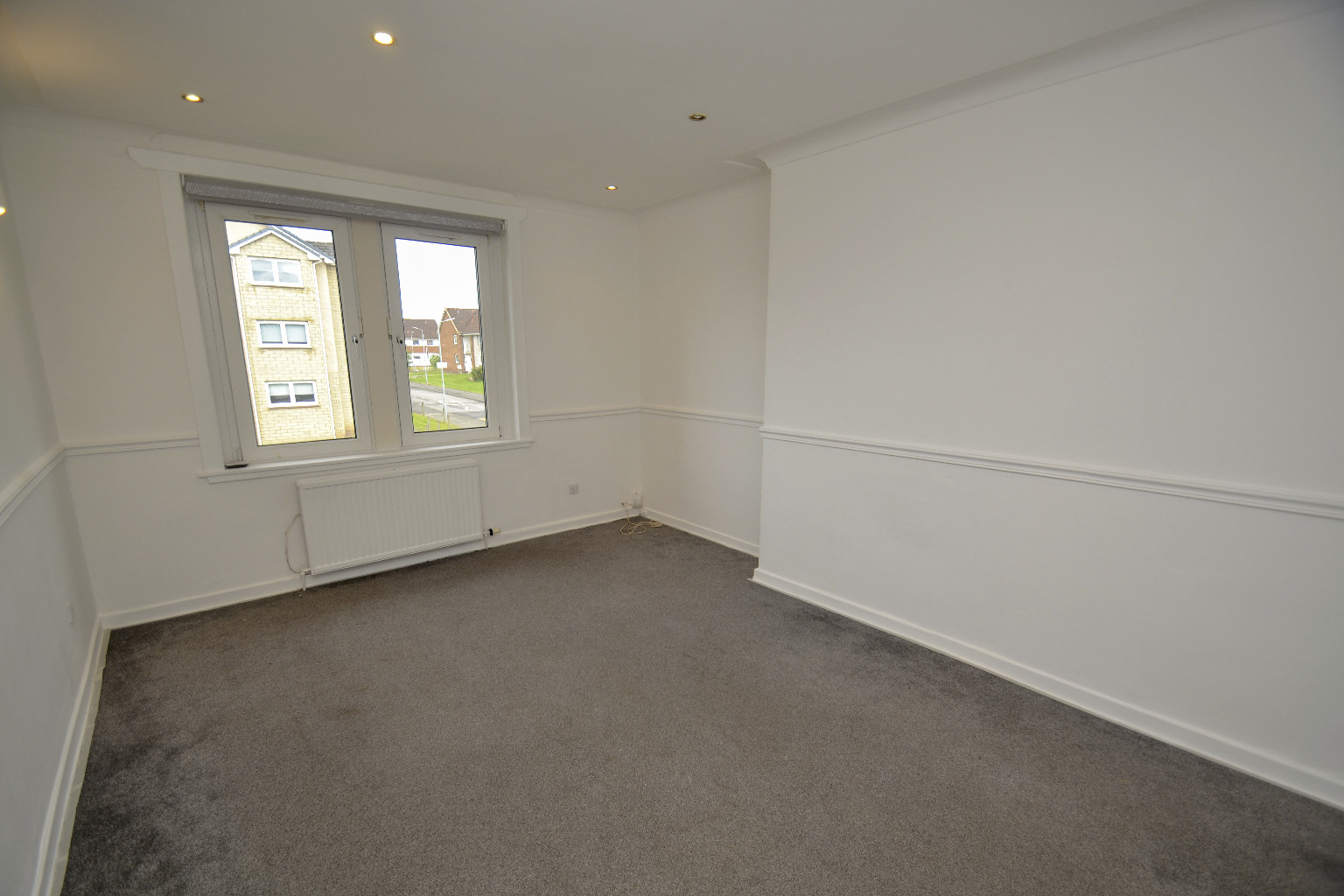 2 bed flat to rent in Calder Street, Glasgow  - Property Image 2