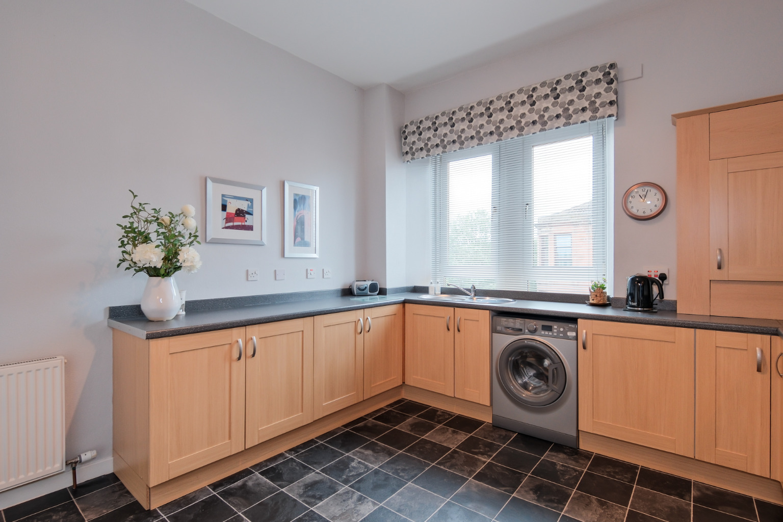 1 bed flat for sale in Coplaw Street, Glasgow  - Property Image 7