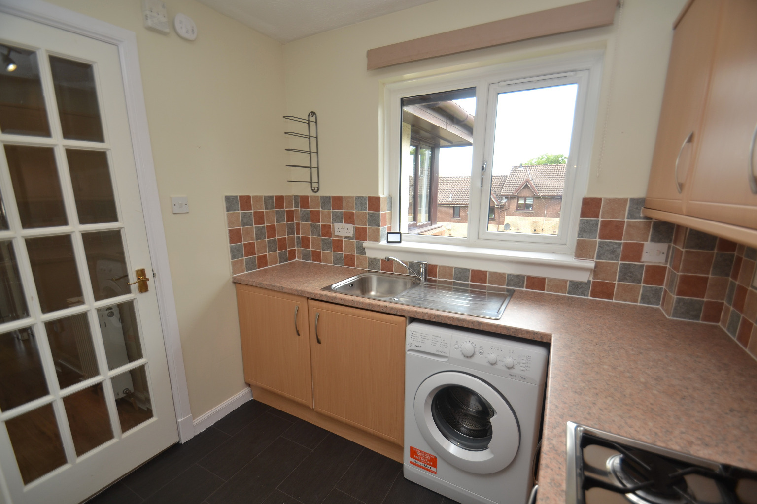 2 bed flat for sale in The Paddock, Glasgow  - Property Image 7