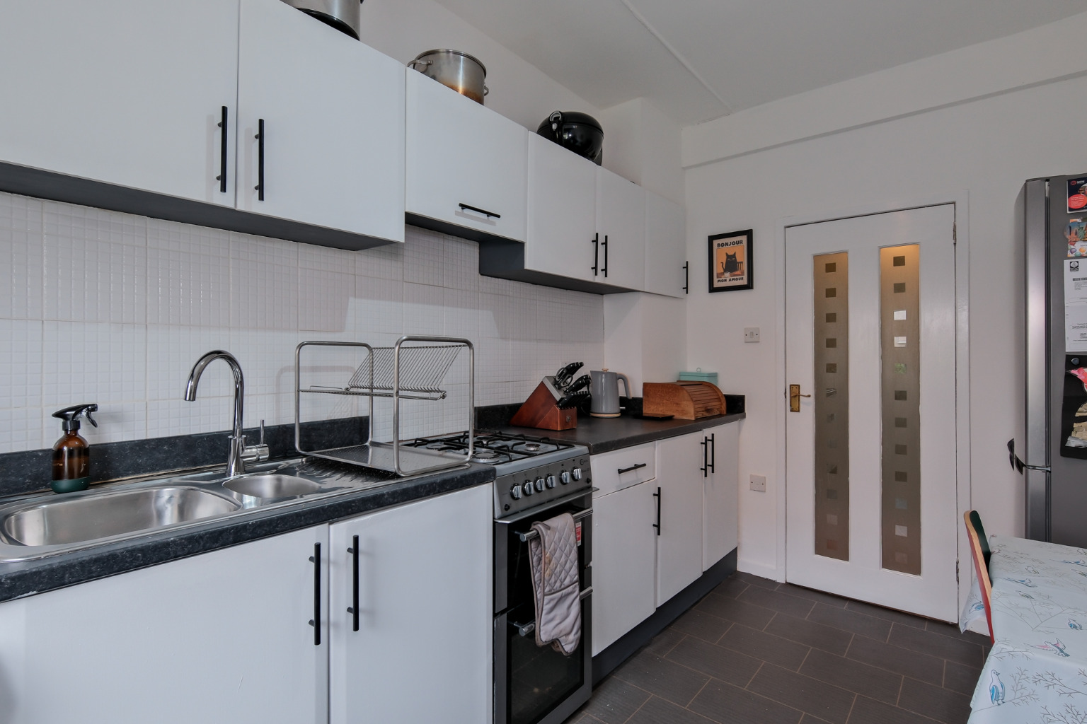 2 bed flat for sale in Cherrybank Road, Glasgow  - Property Image 7