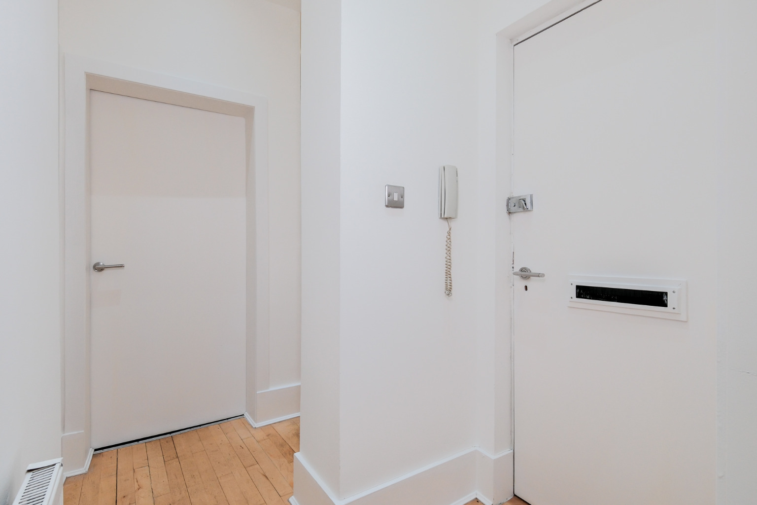 1 bed flat for sale in Mannering Court, Glasgow  - Property Image 15
