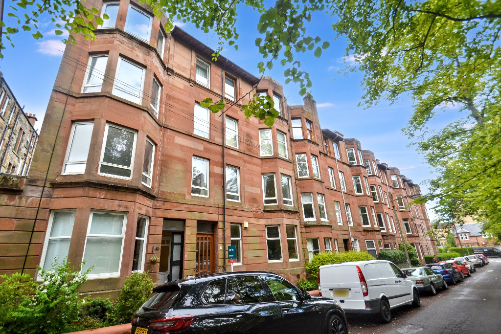 2 bed flat to rent in Edgemont Street, Glasgow  - Property Image 1
