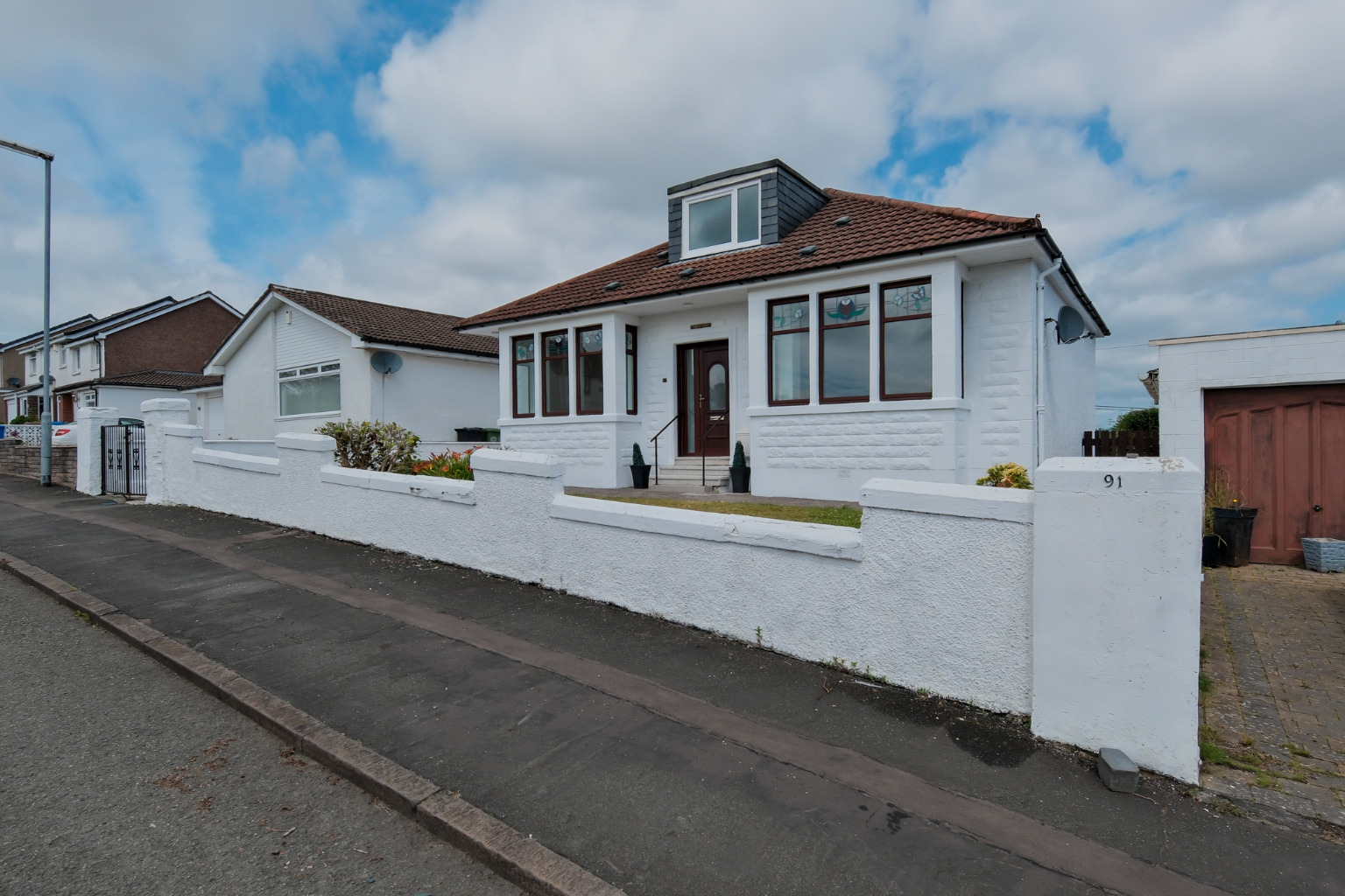 3 bed detached bungalow for sale in Mulben Crescent, Glasgow  - Property Image 2