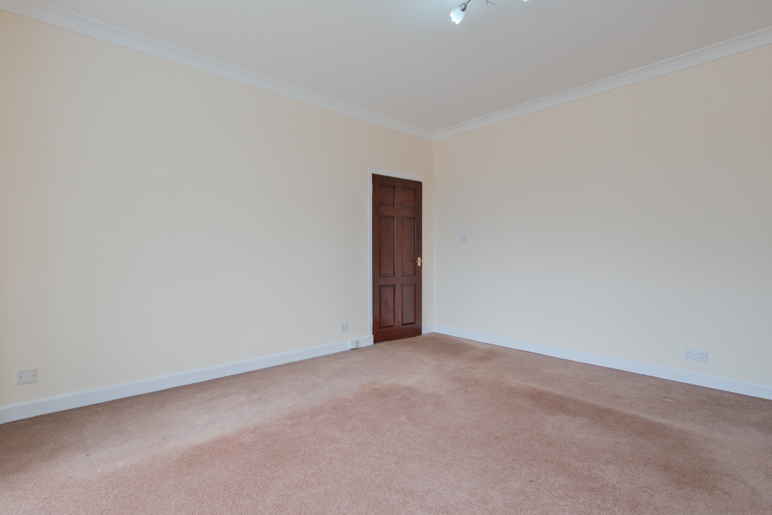 3 bed detached bungalow for sale in Mulben Crescent, Glasgow  - Property Image 7