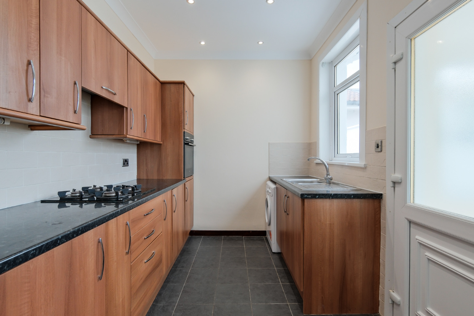 3 bed detached bungalow for sale in Mulben Crescent, Glasgow  - Property Image 8