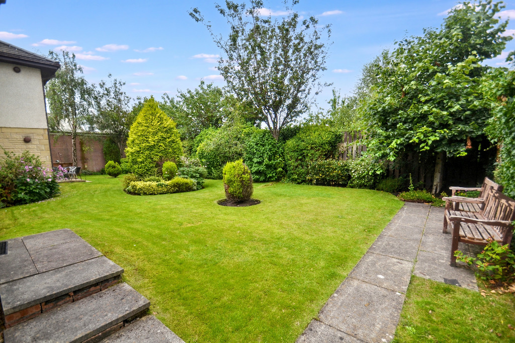 1 bed flat for sale in Fenwick Road, Glasgow  - Property Image 23
