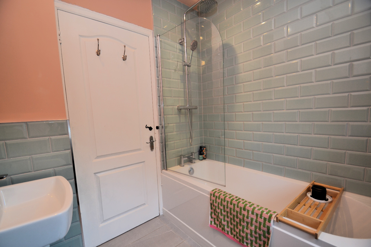 2 bed flat for sale in Bennan Square, Glasgow  - Property Image 13
