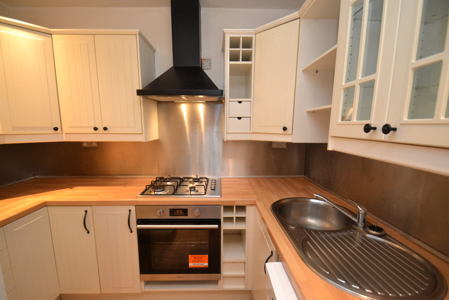 2 bed flat for sale in Byres Road, Glasgow  - Property Image 5
